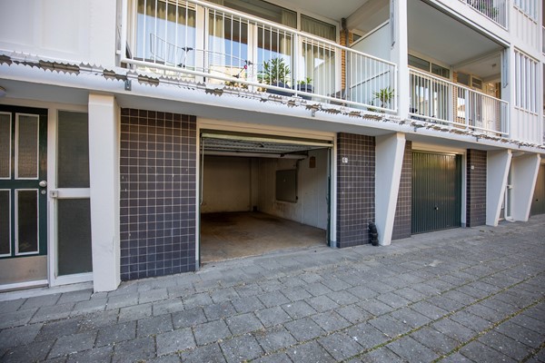 Medium property photo - Groen van Prinstererlaan 117, 2555 HM Den Haag